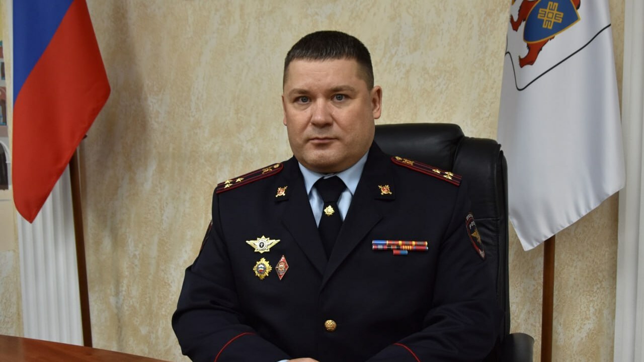 Глава МВД Марий Эл Андрей Вырвич представил лич...