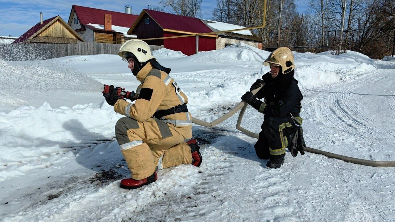 С 1 по 9 января в Марий Эл произошло 17 пожаров...