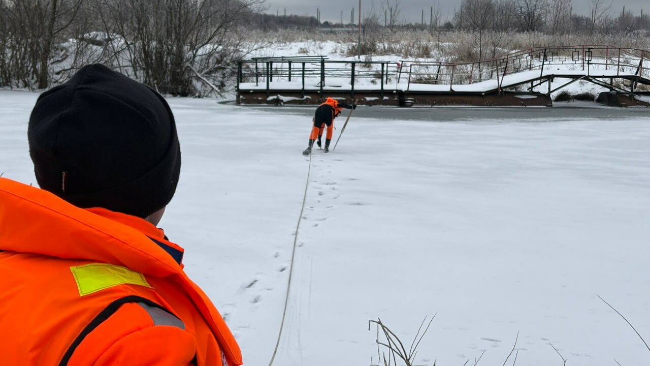 В Марий Эл спасатели измерили толщину льда. По ...