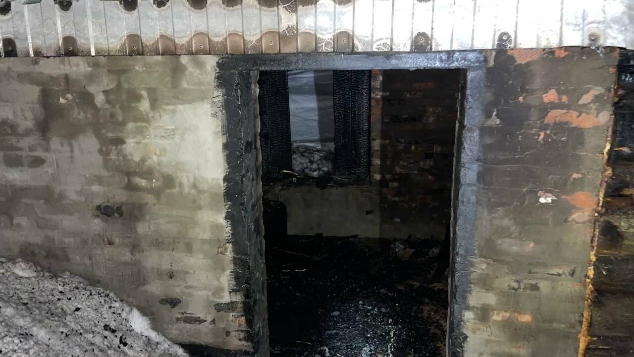 В частном хозяйстве по улице Комсомольской в де...