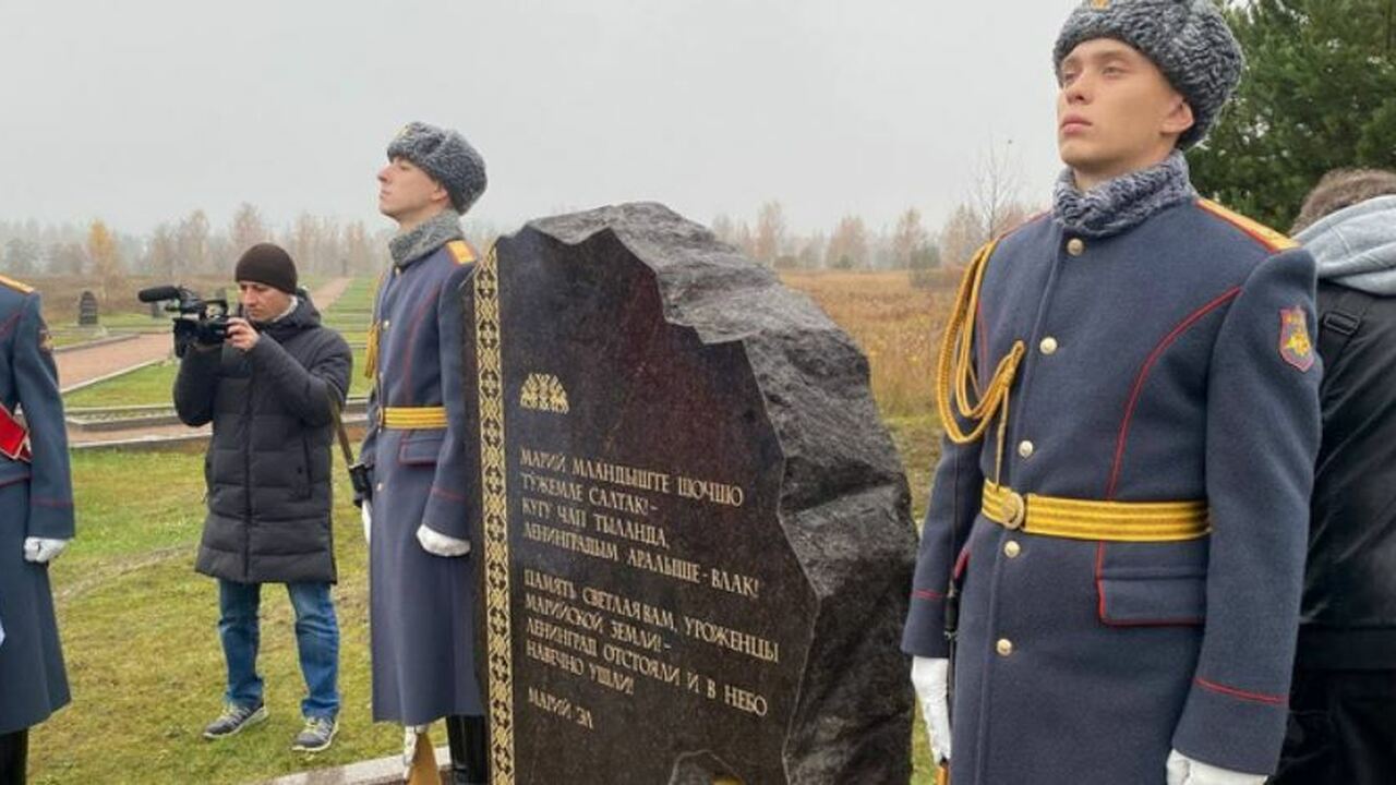 Глава Марий Эл Юрий Зайцев и губернатор Ленингр...