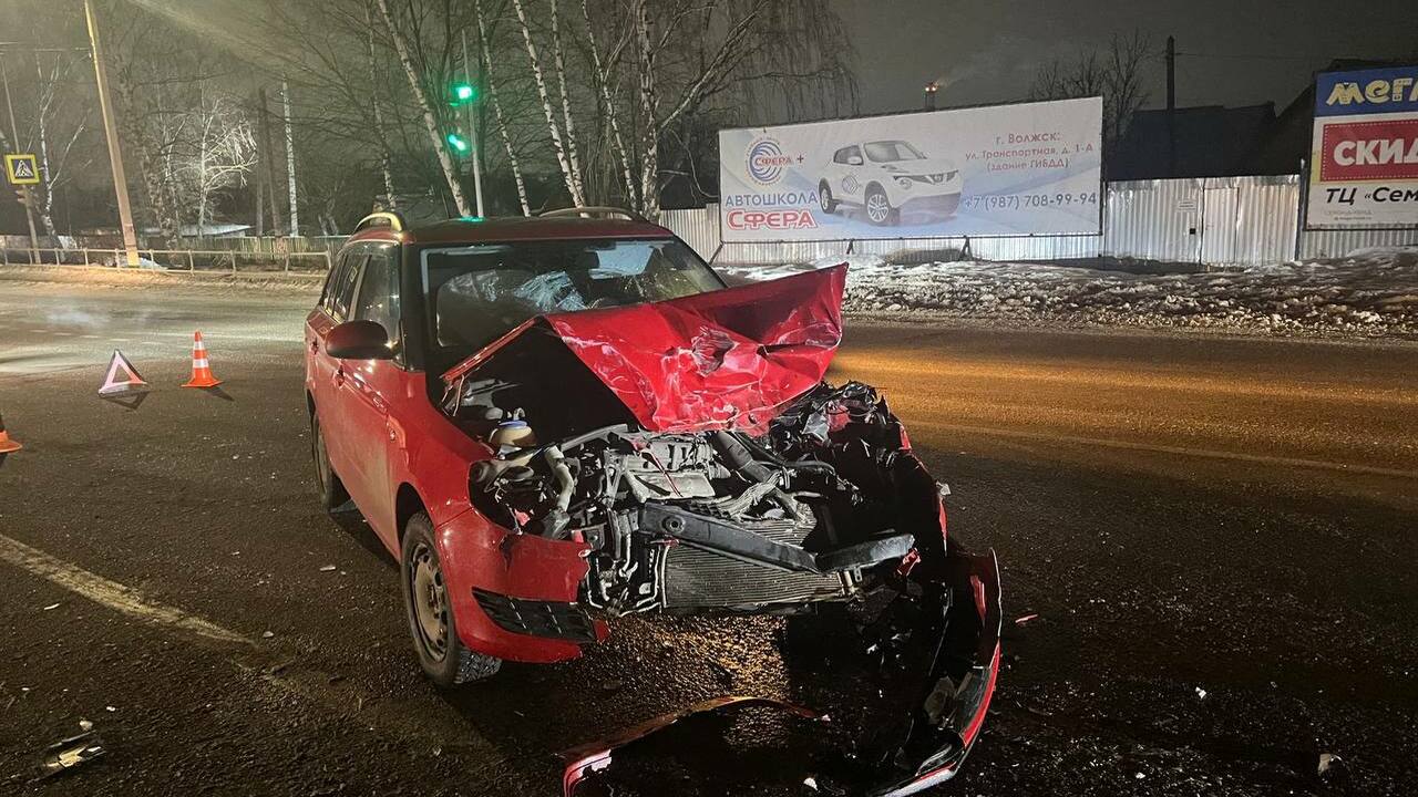 В Волжске накануне днем, 23 декабря, произошло ...