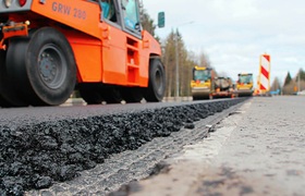 В Марий Эл обновили 13 дорог к важным соцобъектам